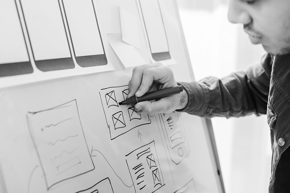 cropped-view-of-designer-with-marker-creative-ux-d- ... cropped-view-of-designer-with-marker-creative-ux-d-2022-12-16-19-32-55-utc